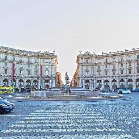 44 Appartamento Nel Centro Di Roma Via Nazionale Luaran gambar